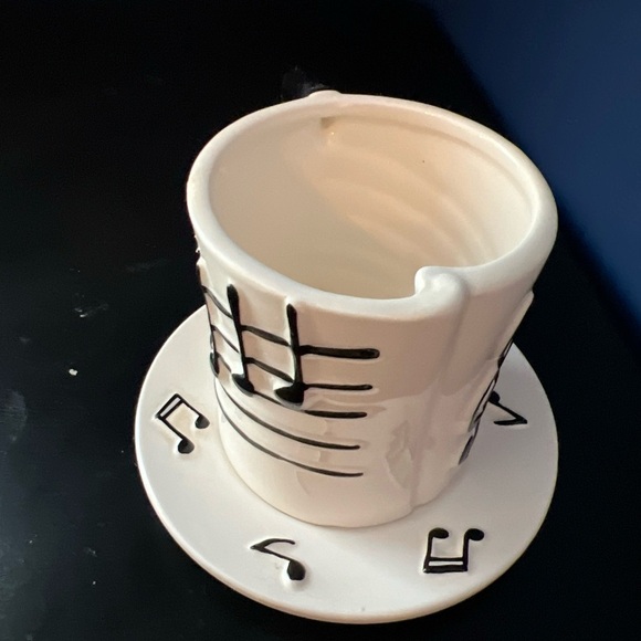 Vintage Music Note Mug and Saucer - Picture 3 of 9